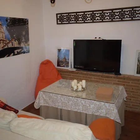 Nest Of In Seville, Casa El Pocito 1 Apartment *